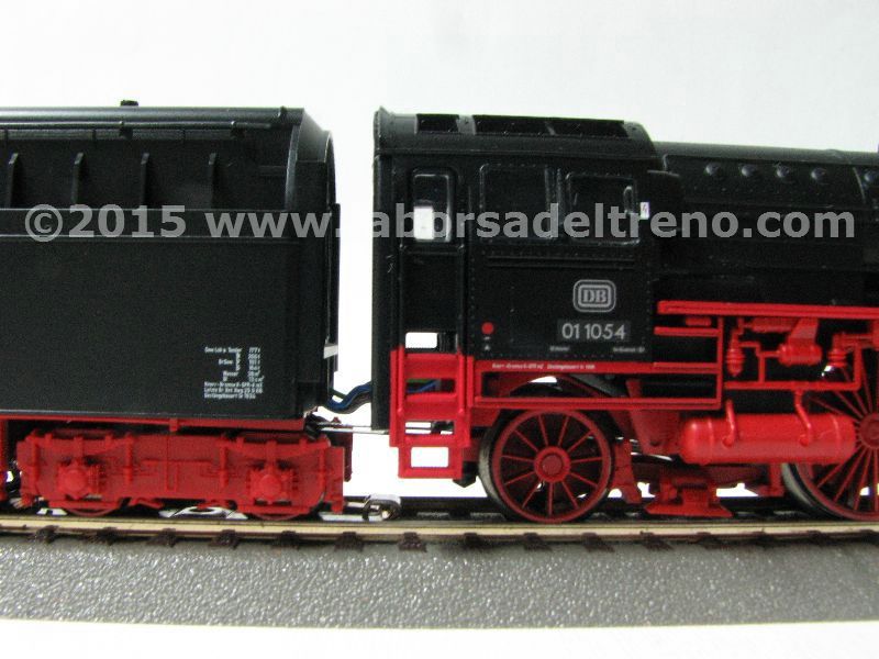 Vaporiera per treni rapidi Br 01.10 delle DB, tender a nafta, ep. III - MFX+ Digital Sound