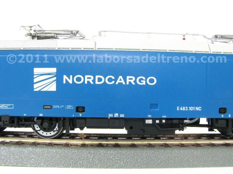 Loco el. E 483 101 della NordCargo, livrea azzurra, ep. VI