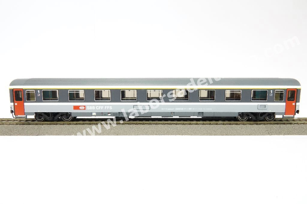 Carrozza tipo Eurofima di 1a cl. SBB, livrea EC, ep. VI