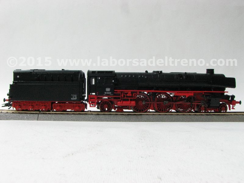 Vaporiera per treni rapidi Br 01.10 delle DB, tender a nafta, ep. III - MFX+ Digital Sound