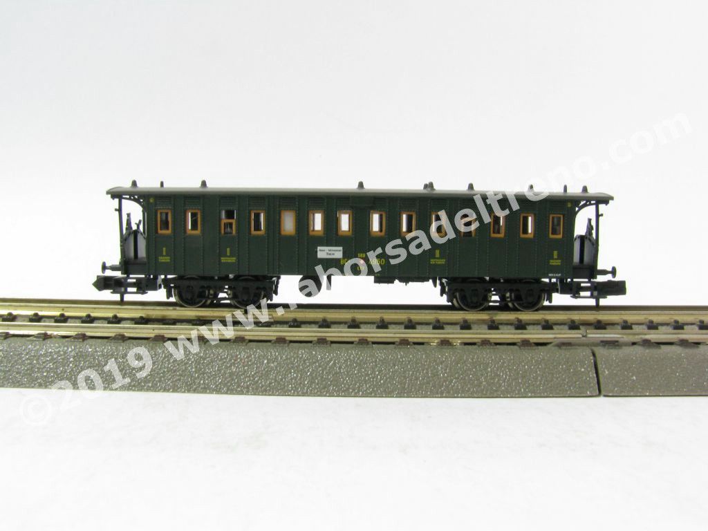Carrozza a terrazzini a carrelli SBB tipo 'Americane' di 2°/3° cl., logo a scudo, epoca II/III