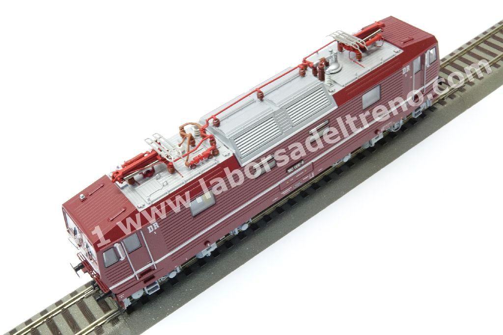 Locomotiva elettrica DR, Br 180 'Knodelpresse', costruzione Skoda, livrea bordeaux, ep. V