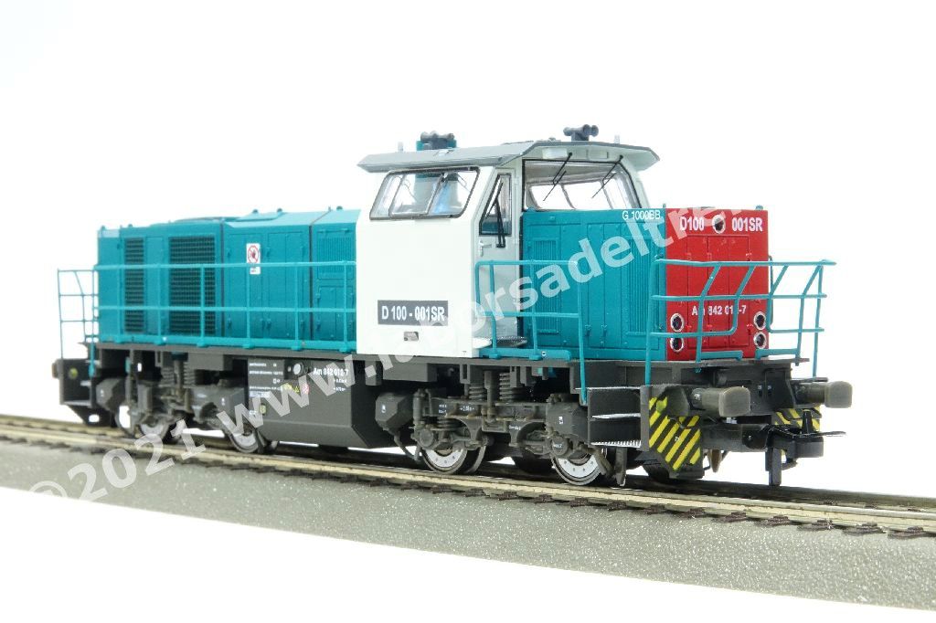 Locomotiva diesel SBB Cargo Italia D100.001SR (ex. Am 842), livrea verde con cabina bianca e frontali rossi, epoca VI - Digital Sound - Esclusiva per PiR.A.T.A.