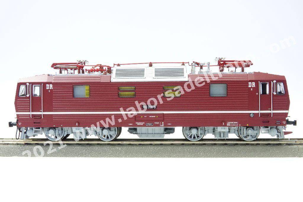 Locomotiva elettrica DR, Br 180 'Knodelpresse', costruzione Skoda, livrea bordeaux, ep. V