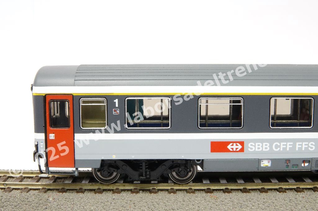 Carrozza tipo Eurofima di 1a cl. SBB, livrea EC, ep. VI