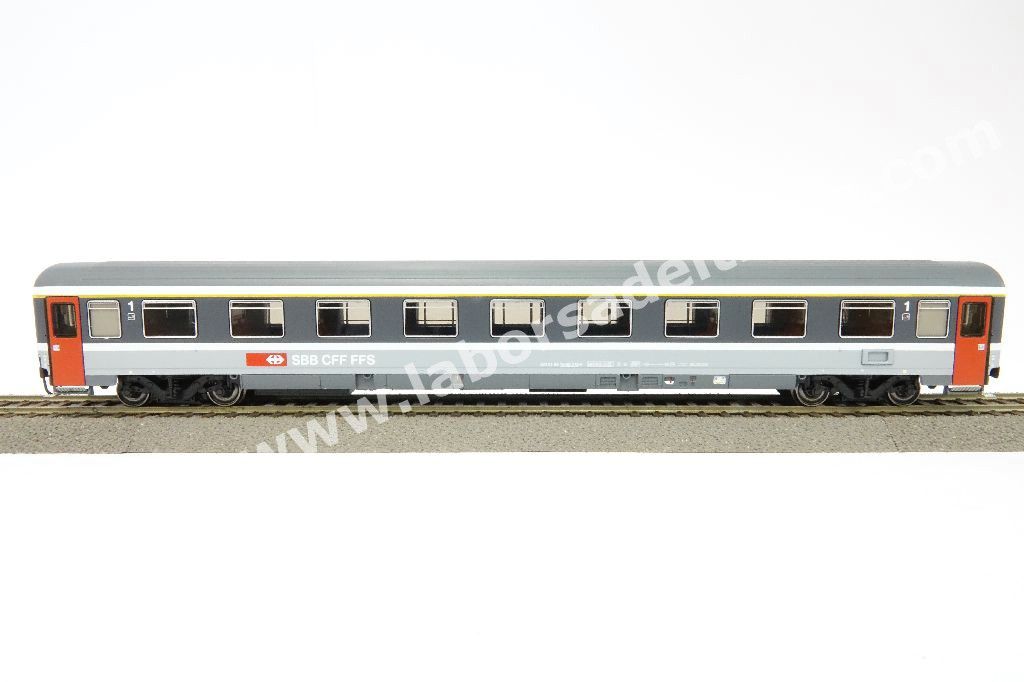 Carrozza tipo Eurofima di 1a cl. SBB, livrea EC, ep. VI