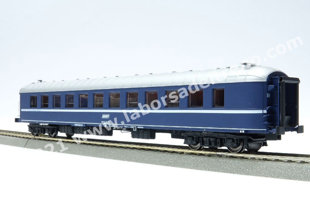 Carrozza letti tipo Ub costr. Nivelles delle SNCF, livrea bluTEN, logo encadré, ep. IV
