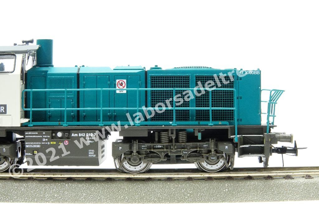 Locomotiva diesel SBB Cargo Italia D100.001SR (ex. Am 842), livrea verde con cabina bianca e frontali rossi, epoca VI - Digital Sound - Esclusiva per PiR.A.T.A.