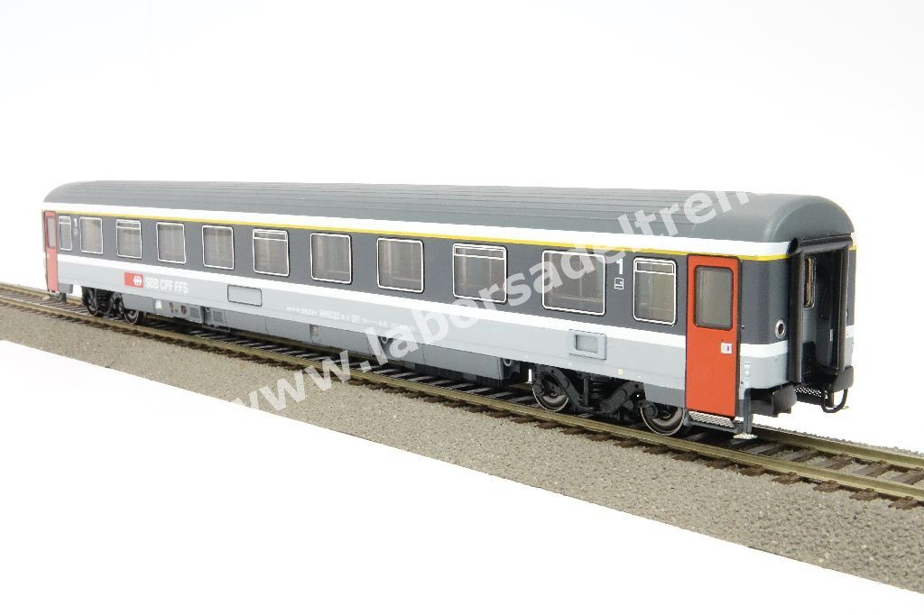 Carrozza tipo Eurofima di 1a cl. SBB, livrea EC, ep. VI