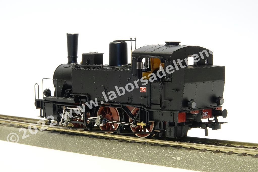 Locotender FS Gr 835, fanali elettrici, pompa Westinghouse grande, epoca III/IV