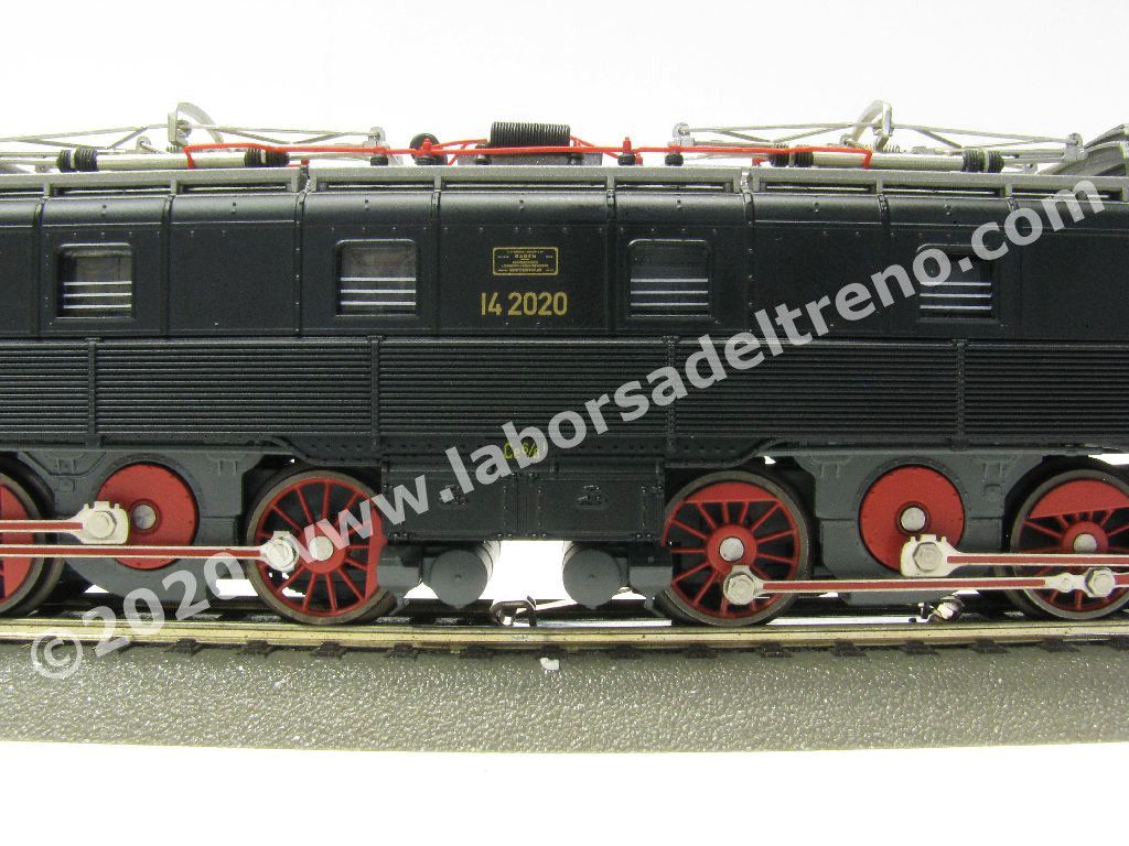 Locomotiva elettrica SBB Ce 6/8 I 'Kofferli', livrea nera, epoca II - MFX Digital Sound, Serie esclusiva Norimberga 2020